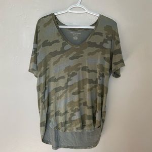 American Eagle Soft & Sexy Camo T-Shirt - Small